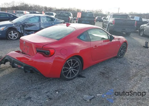 2017 Toyota 86 z USA, uszkodzony, nr VIN JF1ZNAA11H8703132